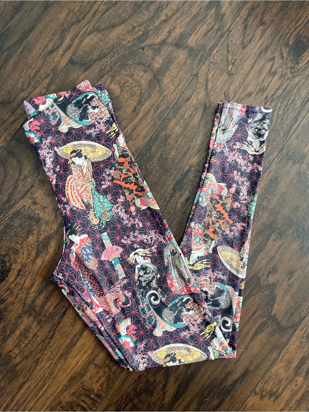 women asian print Leggings